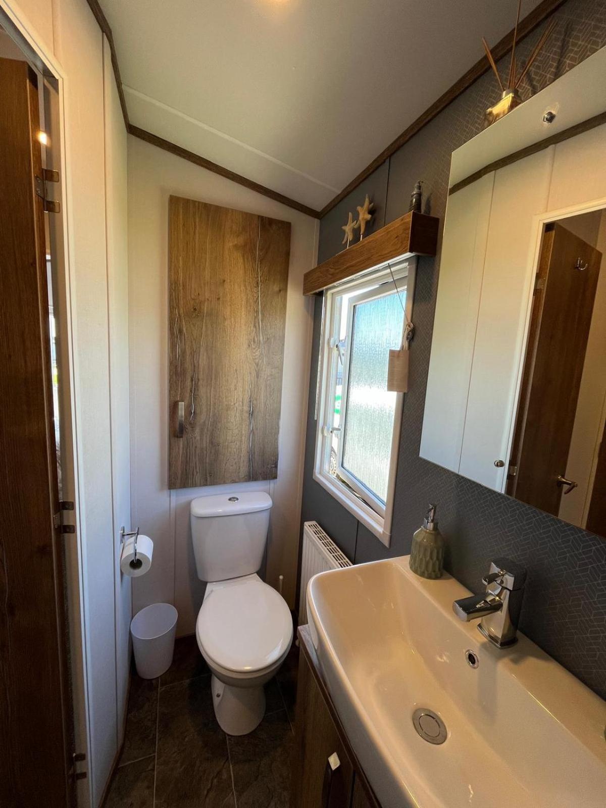 Visma Caravan Llanddwywe Exterior foto