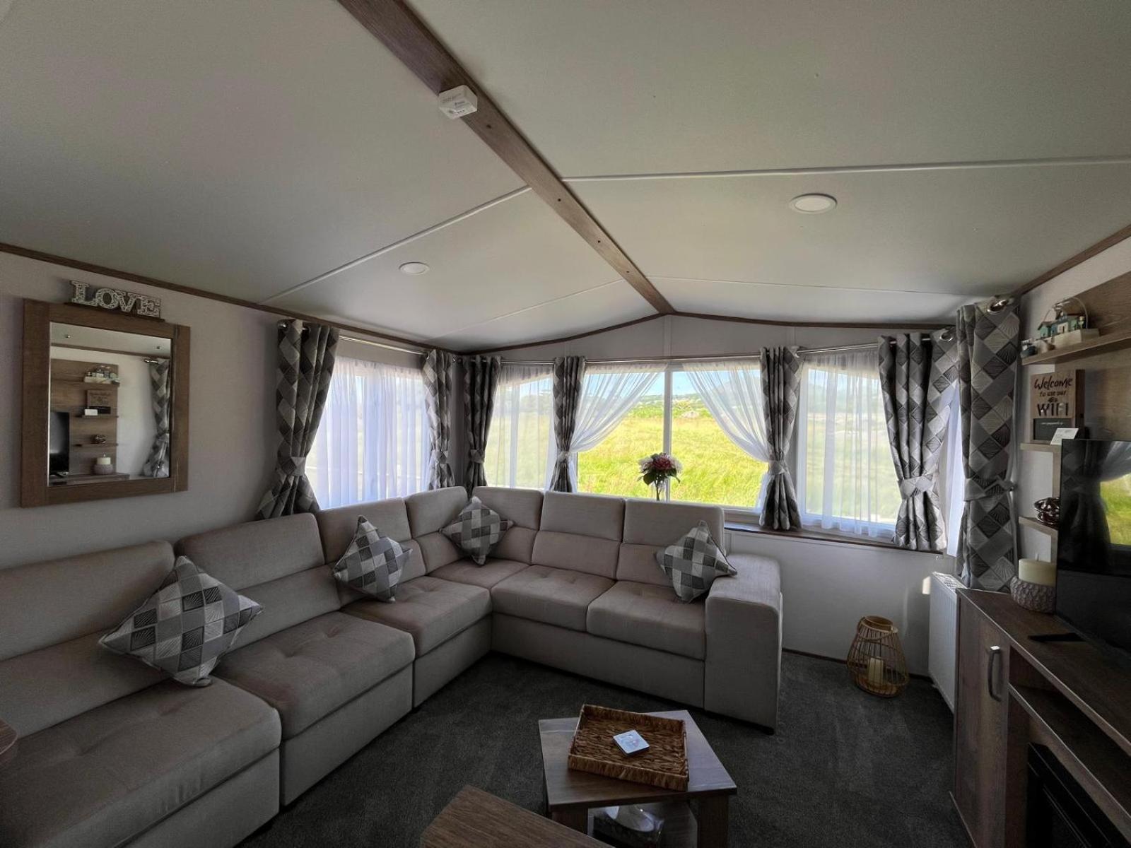 Visma Caravan Llanddwywe Exterior foto